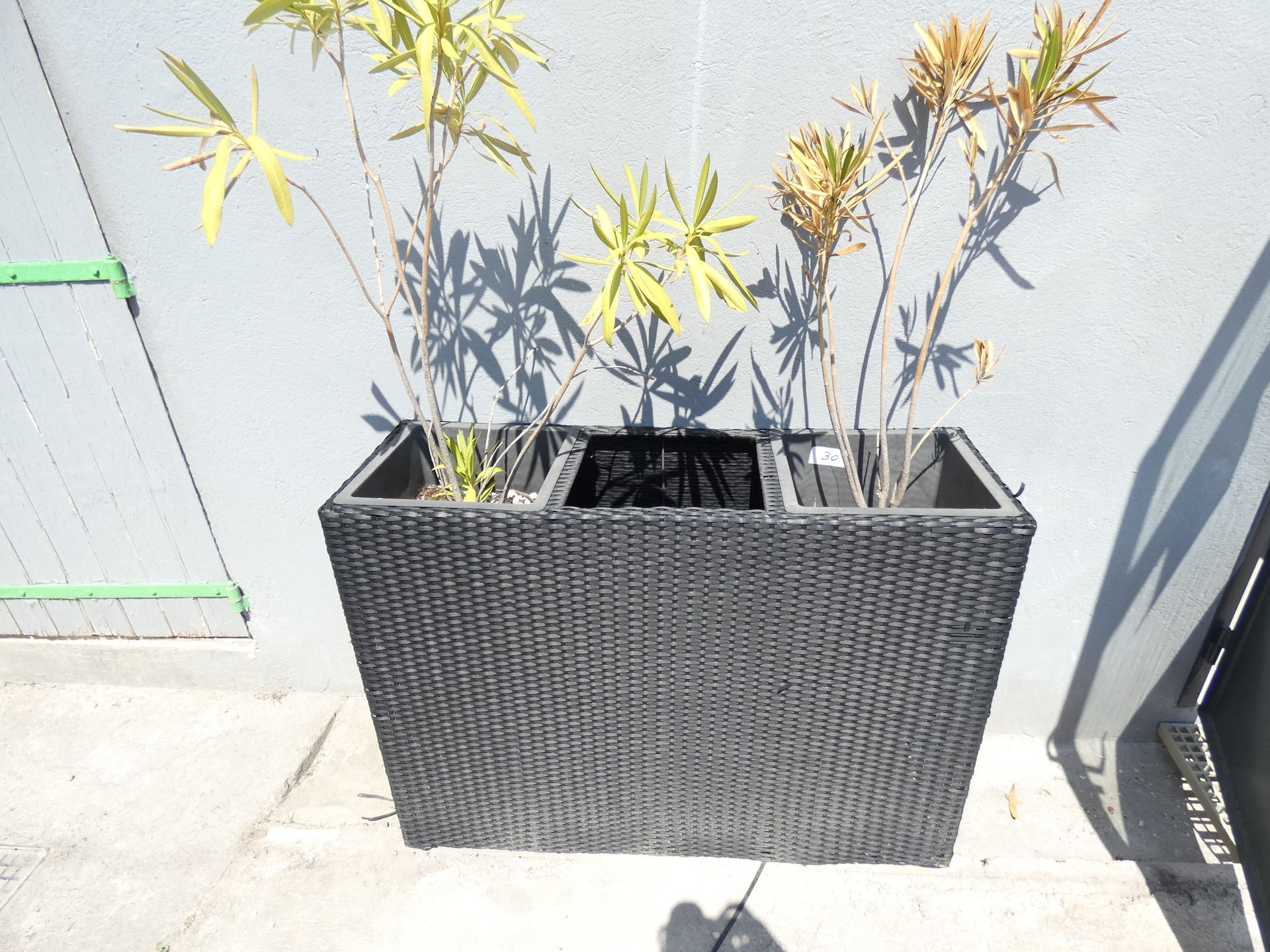 Null 8 PLANTERS AS IS L110/P38/H80CM