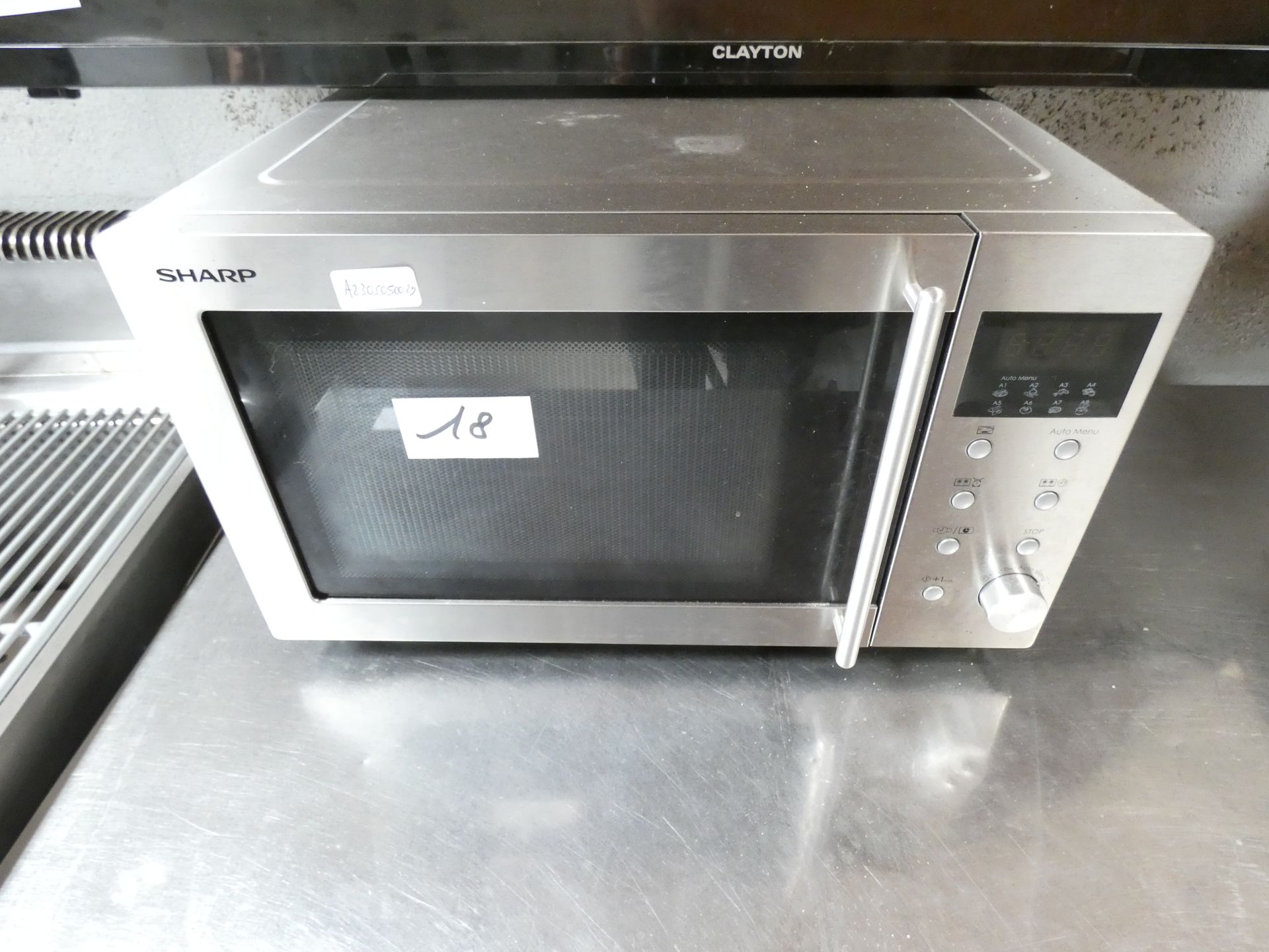 Null 1 SHARP MICROWAVE L50/P34/H29CM