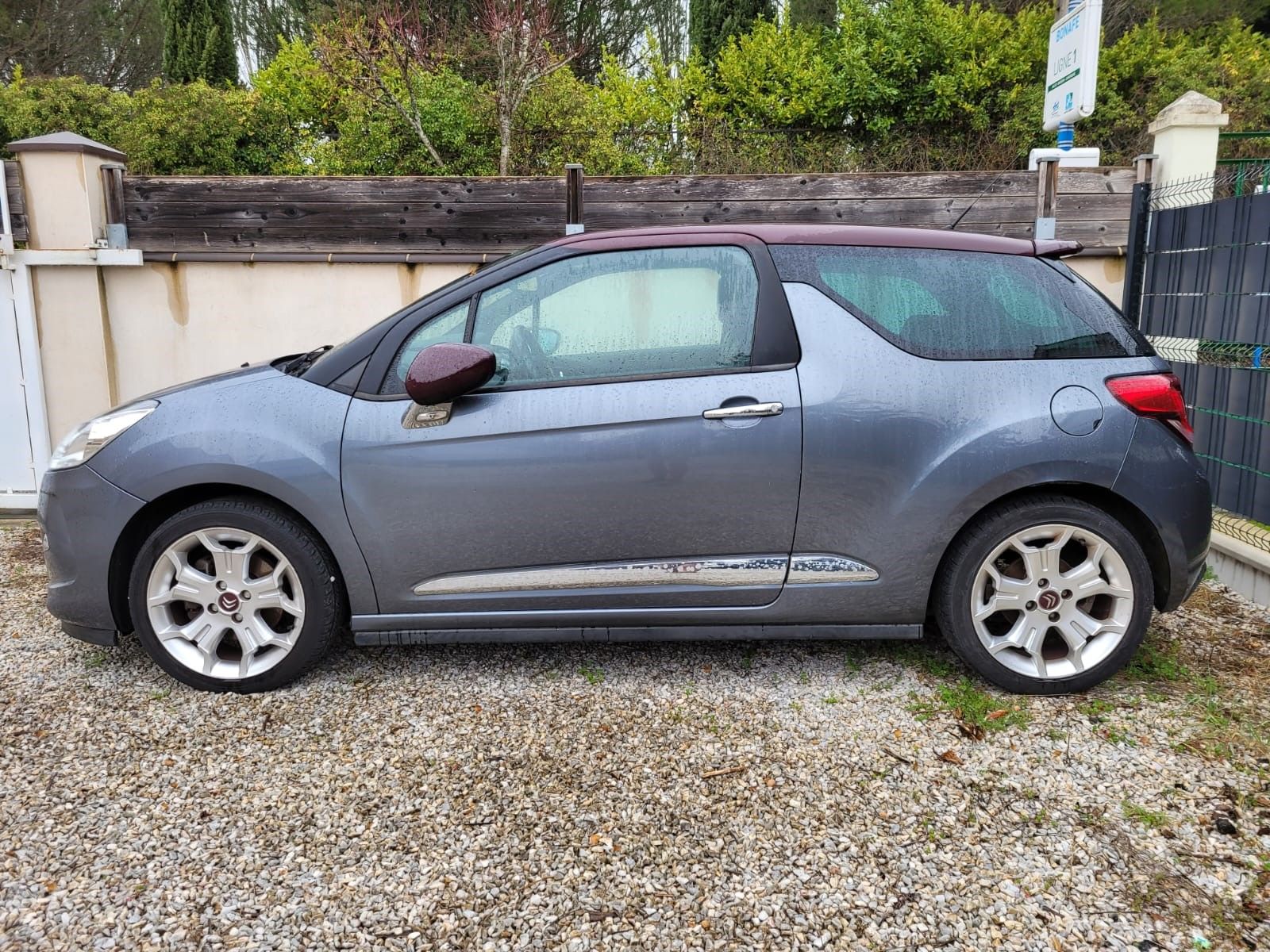 Null A vehicle CITROEN DS3 registered AS-114-AT
1st registration : 11/05/2010
Mi&hellip;