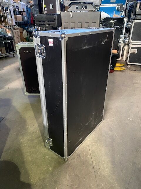 Null 1 NEW FLIGHT CASE FOR CONSOLE : 117 X 80 X 30 CM