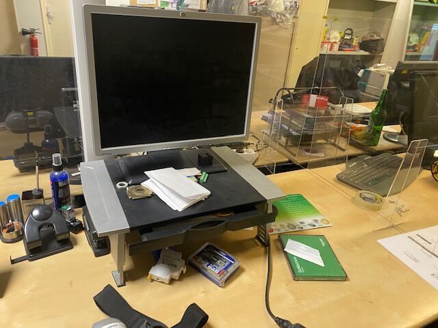 Null ON DESIGNATION LOCATED IN EVRY COURCOURONNES (91) - flat screen HP 20"+1 fl&hellip;