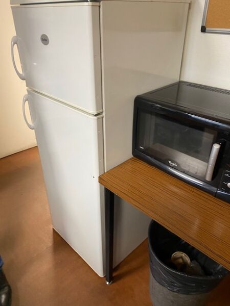Null SUR DESIGNATION SE TROUVANT A EVRY COURCOURONNES (91) - 1 réfrigérateur CUR&hellip;