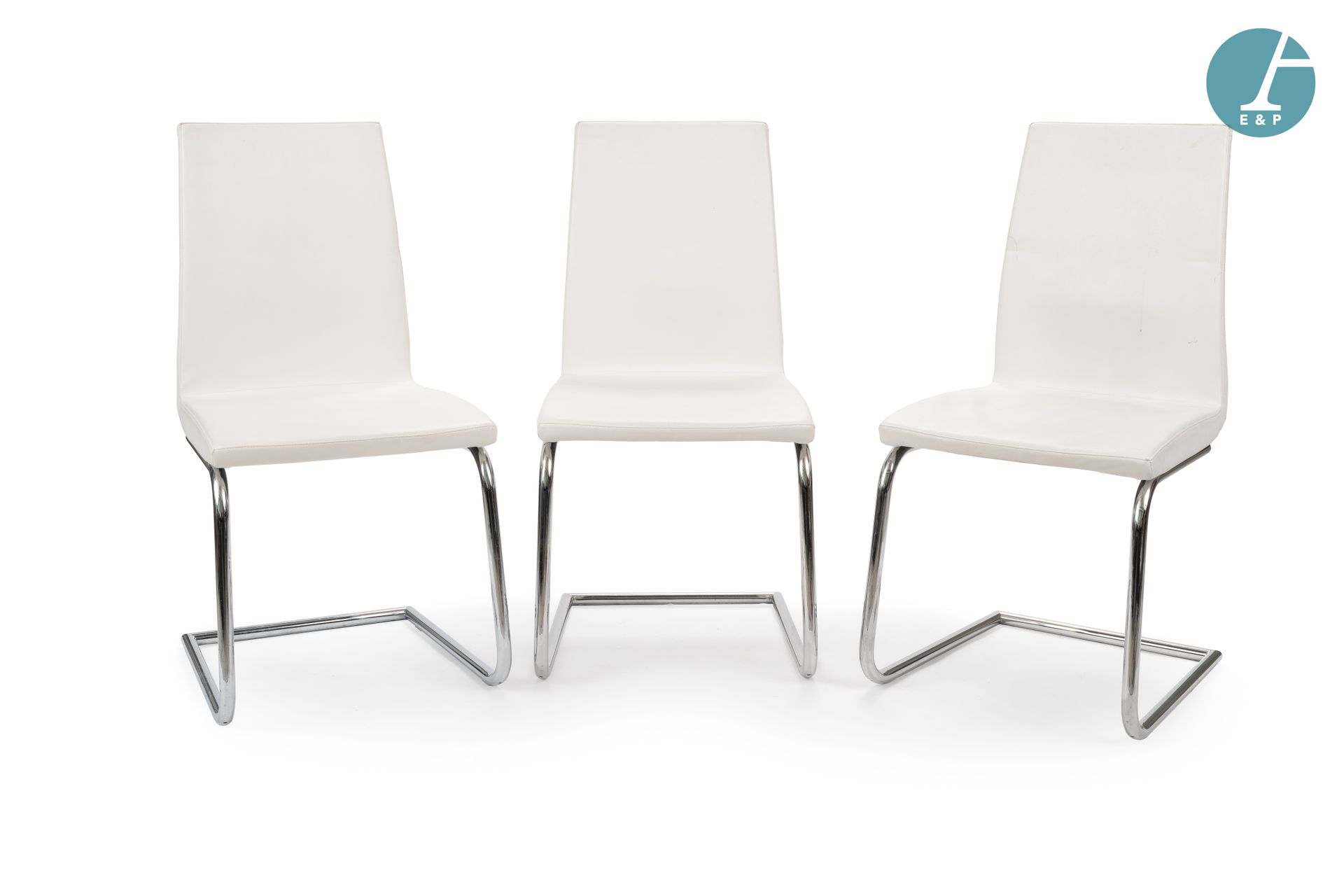 Null FROM THE FORMER HOTEL W PARIS-OPERA



TONON ITALIA, Set of 3 chairs, white&hellip;