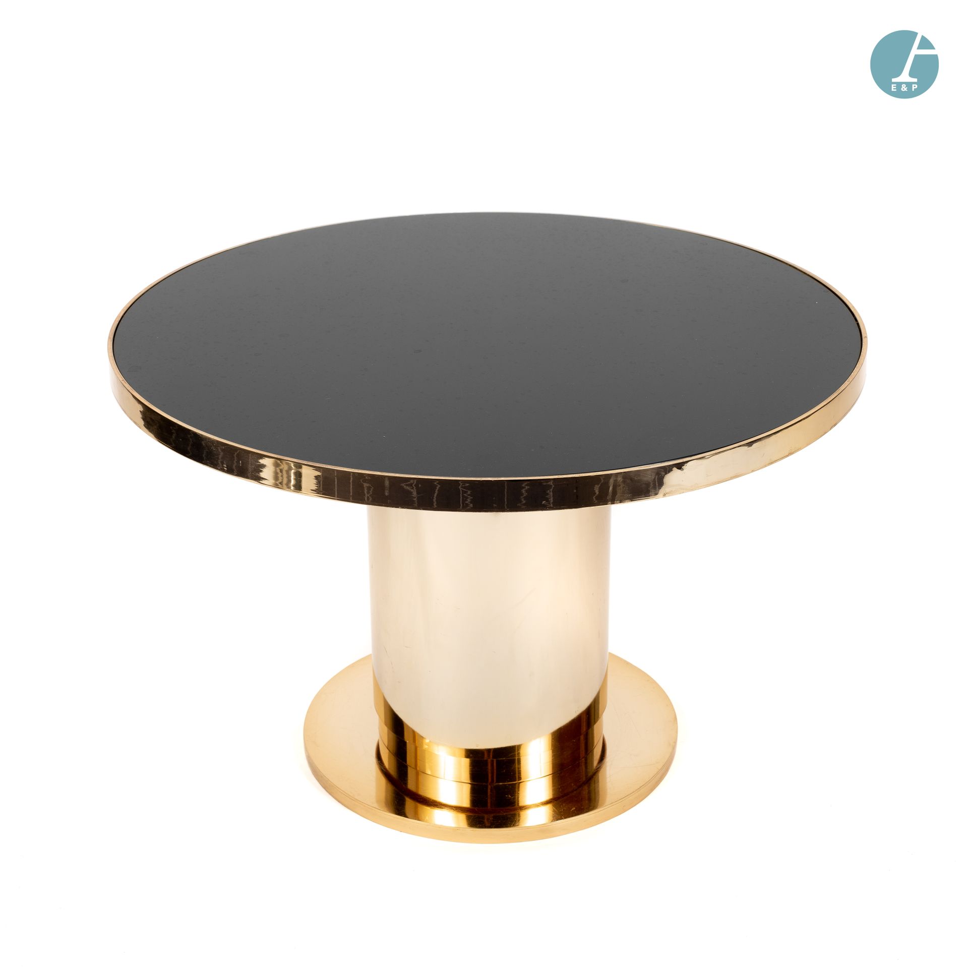 Null FROM THE FORMER HOTEL W PARIS-OPERA



Table with circular top in gilded me&hellip;