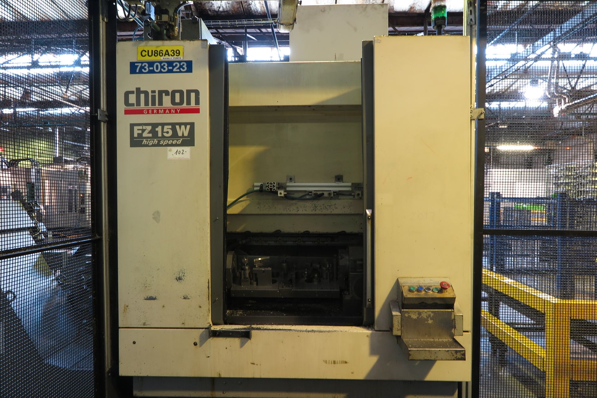 Null Robotic machining cell including : *CHIRON machining center (CU86A39), type&hellip;