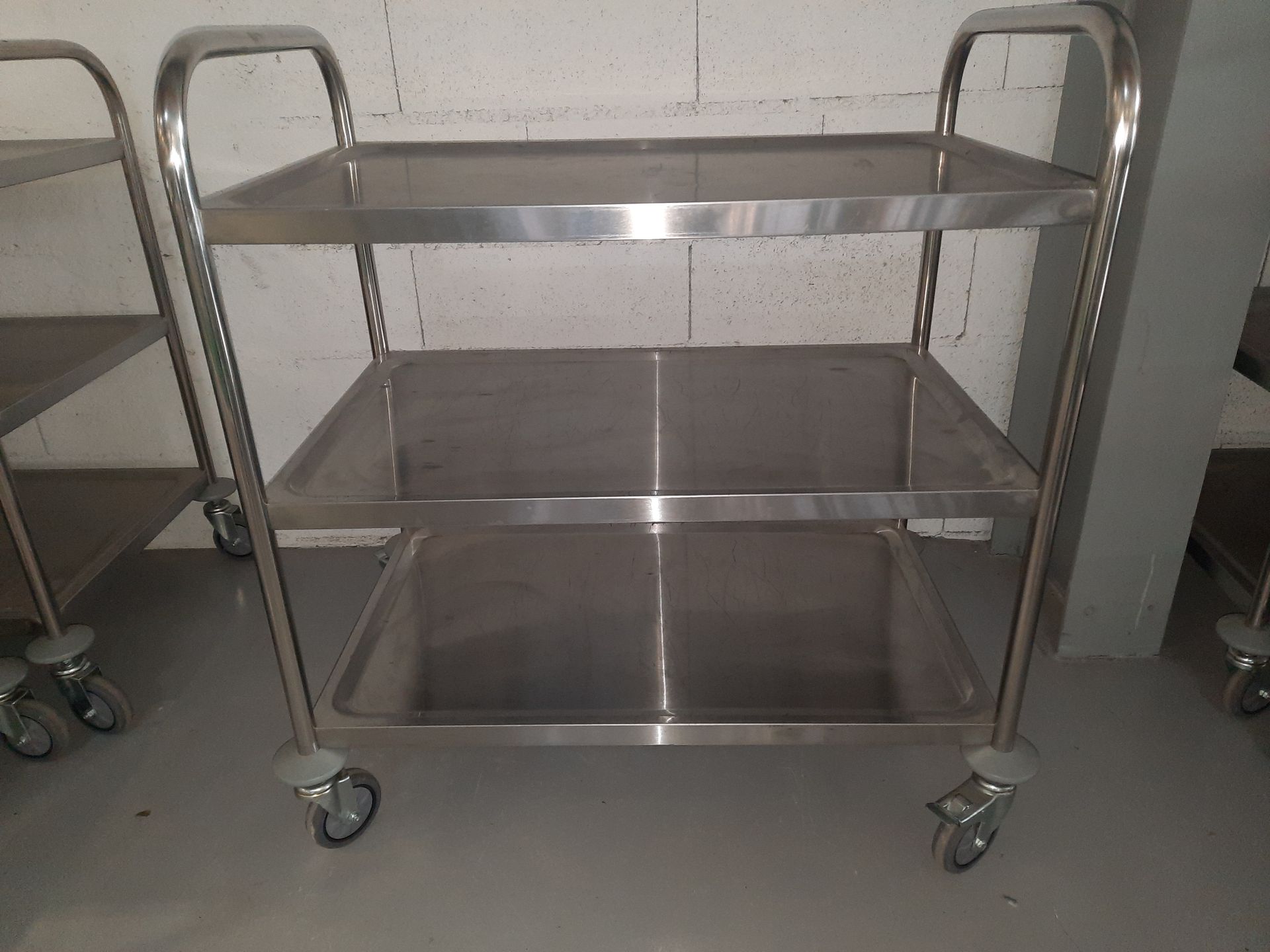 Null 1 set of 2 stainless steel serving carts size L 850 x W 530 x H 950 mm, 3 l&hellip;