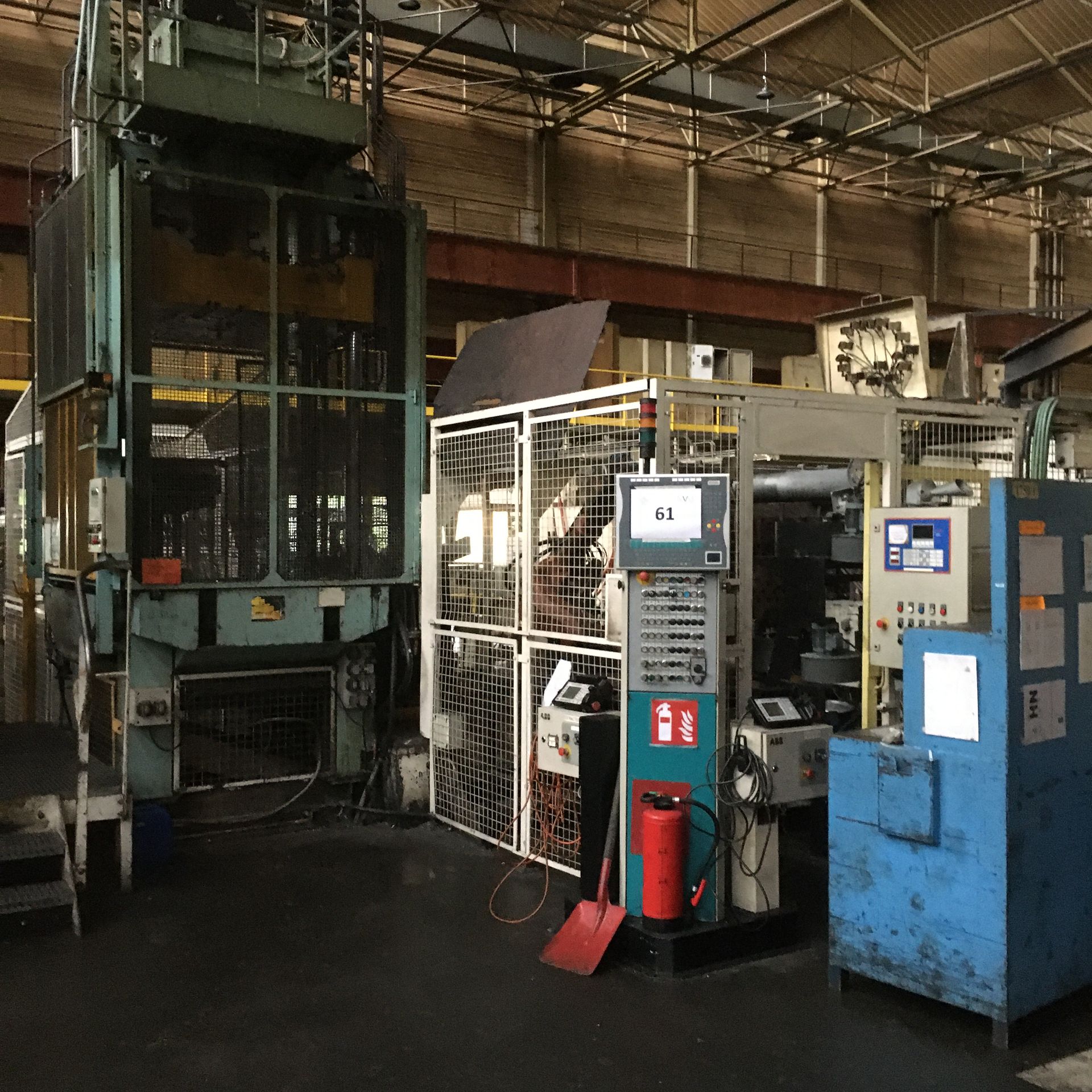 Null 
1750T2 - 1 automated injection moulding machine site consisting of : 1 ele&hellip;