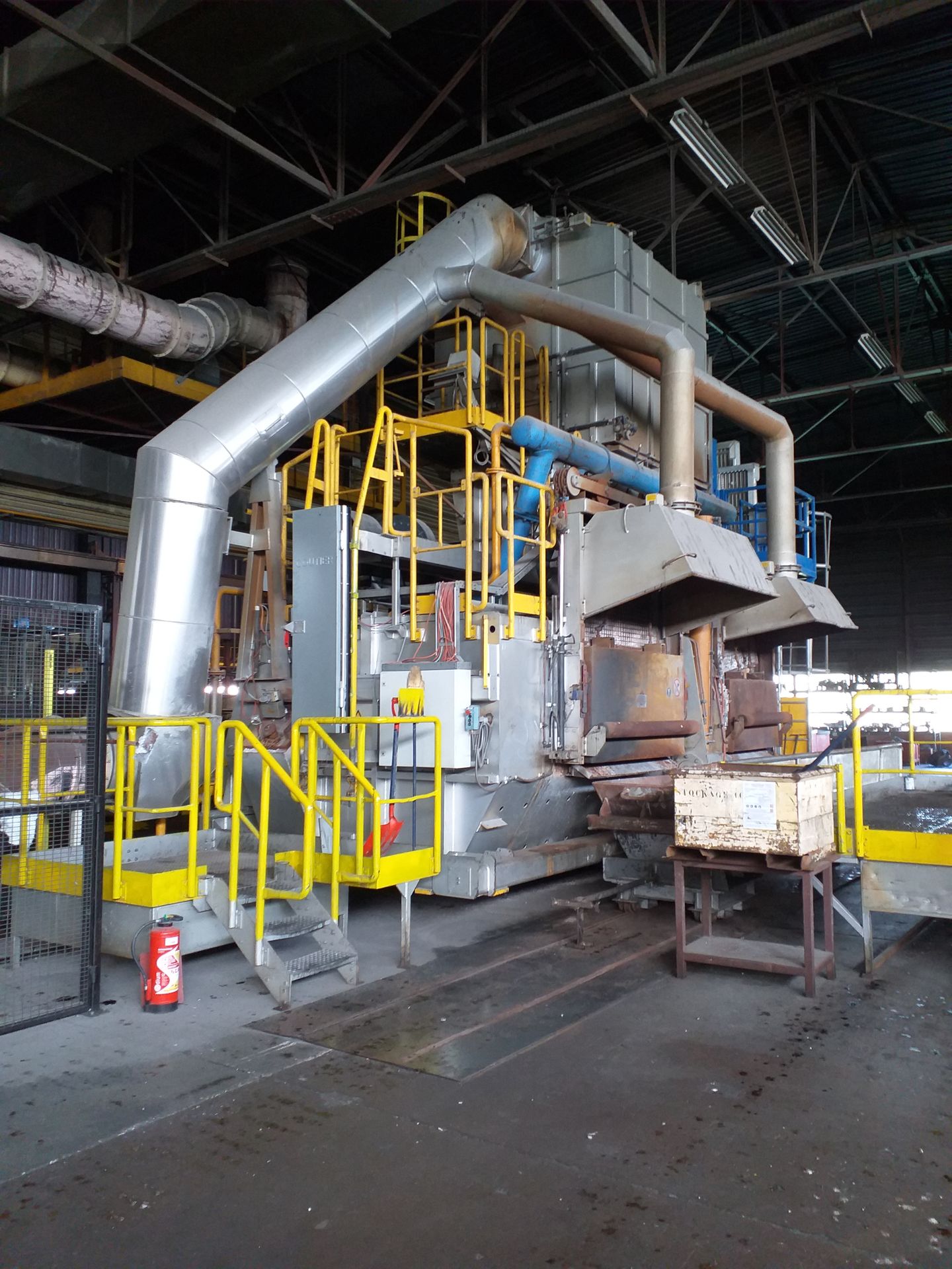 Null 
CECF2 furnace - 1 CECF maintenance furnace, year 01/1987, capacity 30 Tons&hellip;