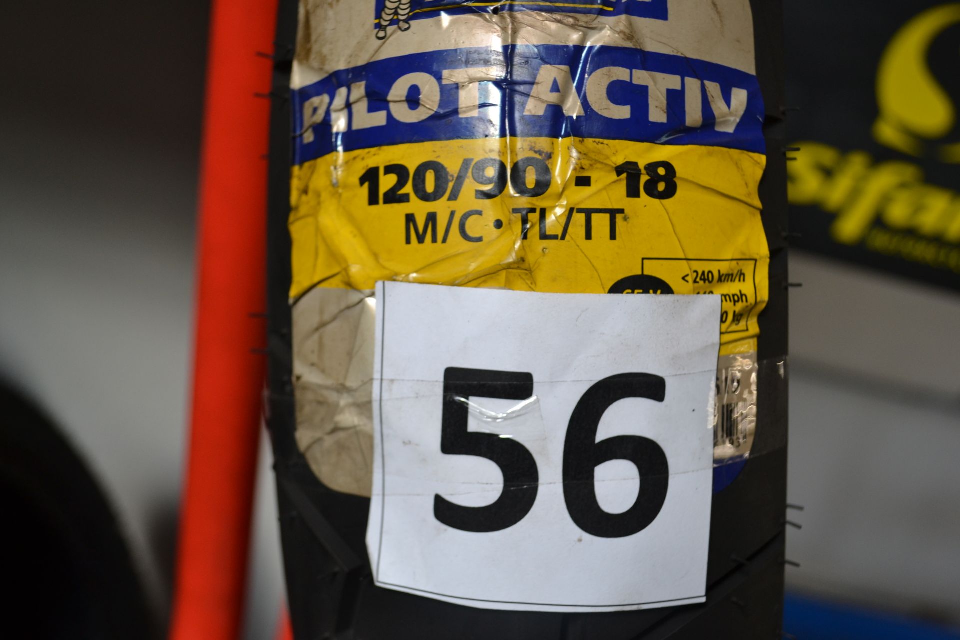 Null MICHELIN PILOT ACTIV tire, 120*90*R18, year of manufacture 2014