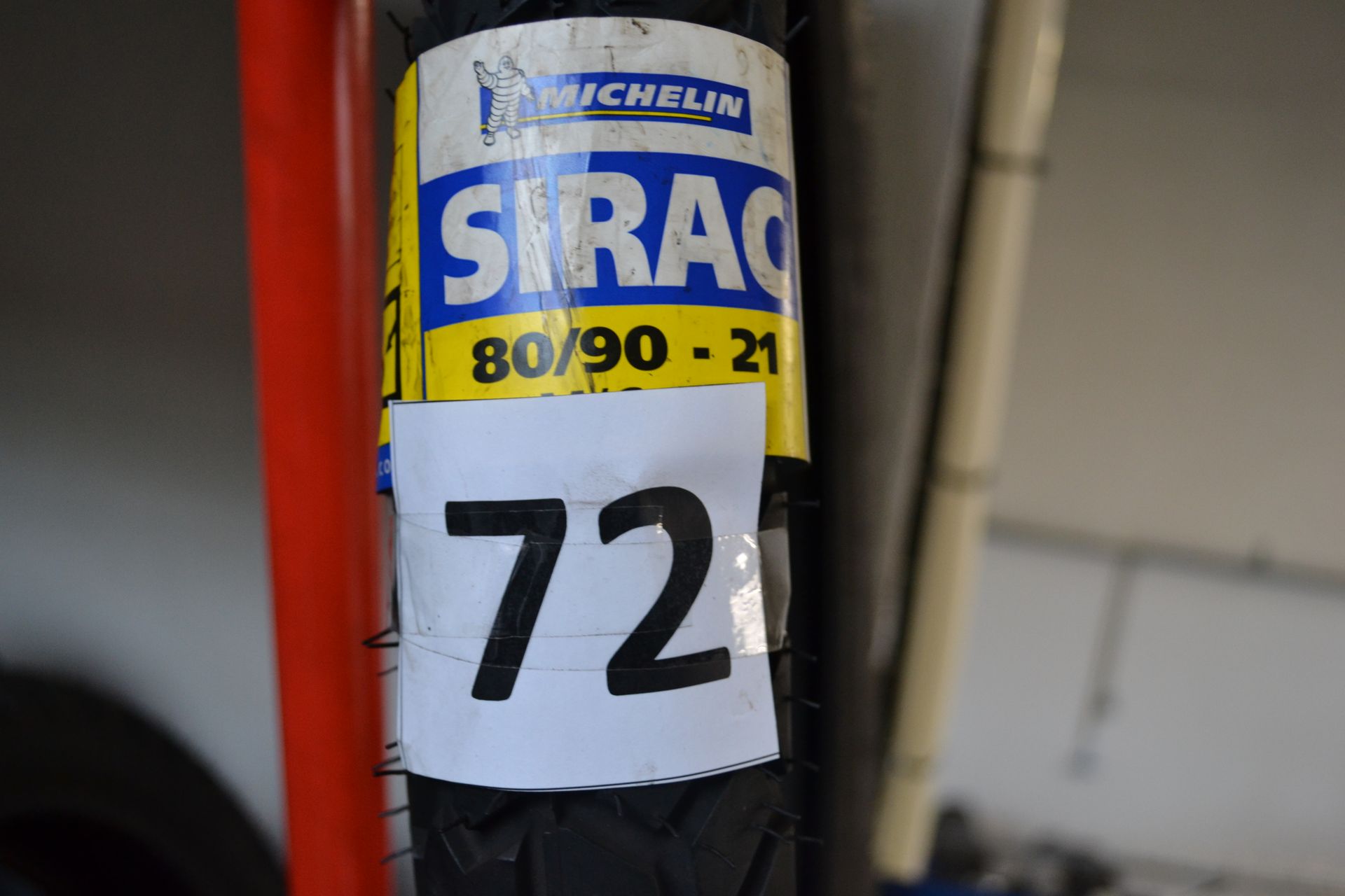 Null MICHELIN SIRAC tire, 80*90*R21, year of manufacture 2013