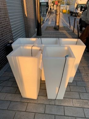 Null 5 lighted indoor/outdoor flower boxes to be plugged into the mains. Devices&hellip;