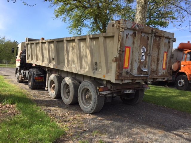 Null 
Semi-trailer 3 axles KAISER 34T (1990)



PV : 6.230T PTAC : 34T Length : &hellip;