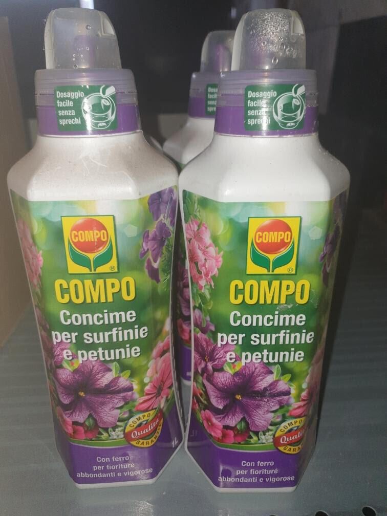 Null Set of 4 fertilizers for hibiscus and petunia