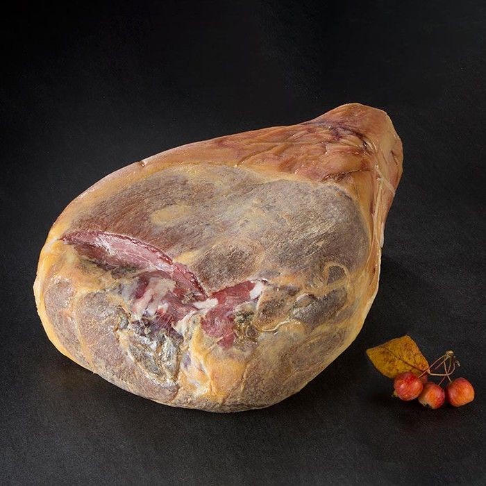 Null 10 packages of 1 Cebo Iberian Ham on the bone 10kg each