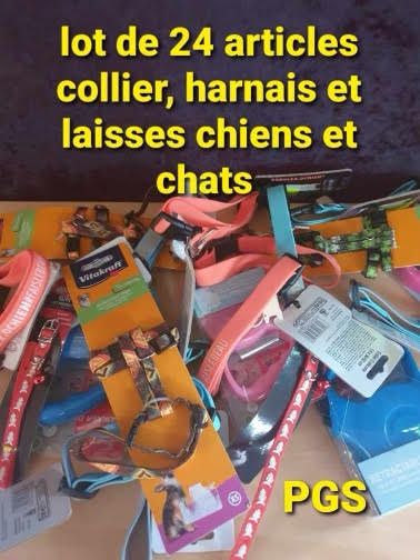 Null Lot de 24 articles colliers, harnais et laisses chiens et chats