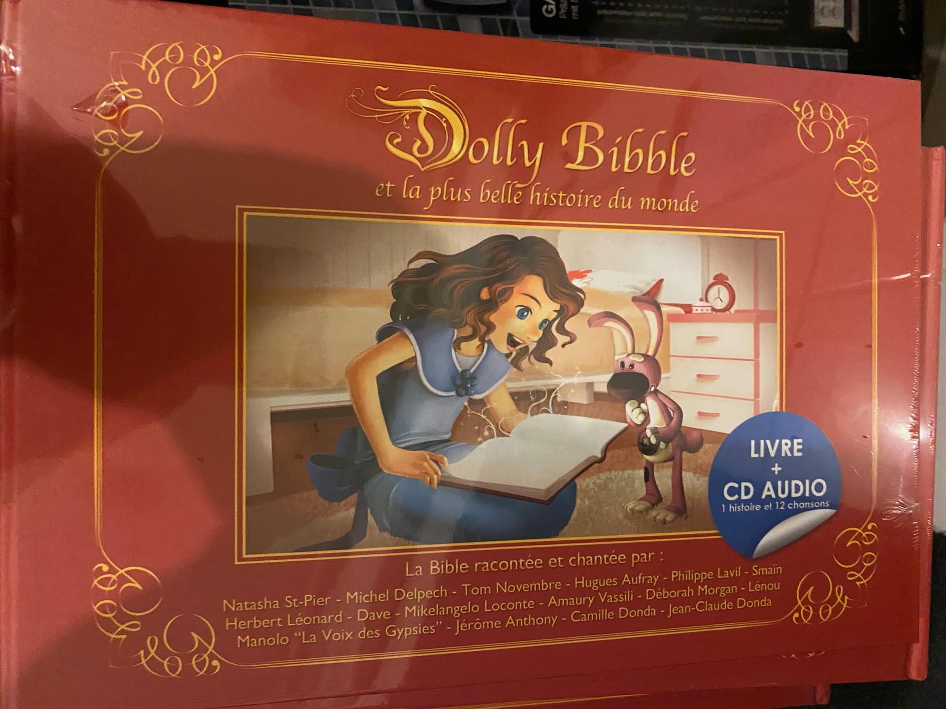 Null Set of 20 dolly bibles and CD