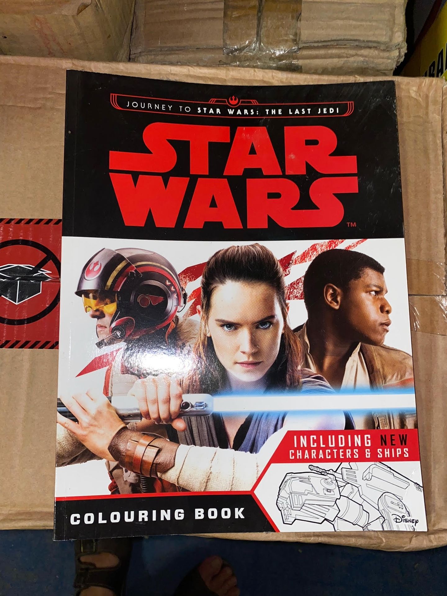Null Set of 30 star wars coloring activity books