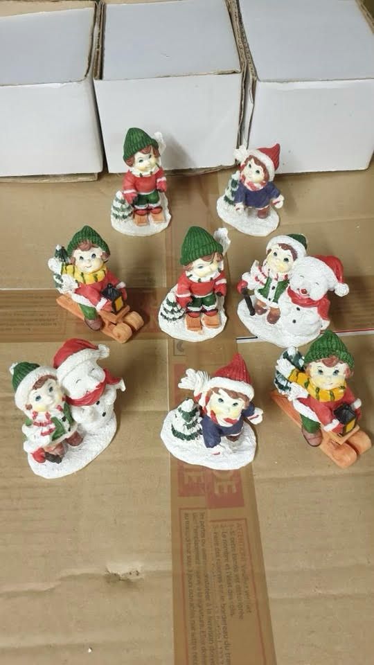 Null Lot de 10 cartons de 4 jolis personnages de Noël
