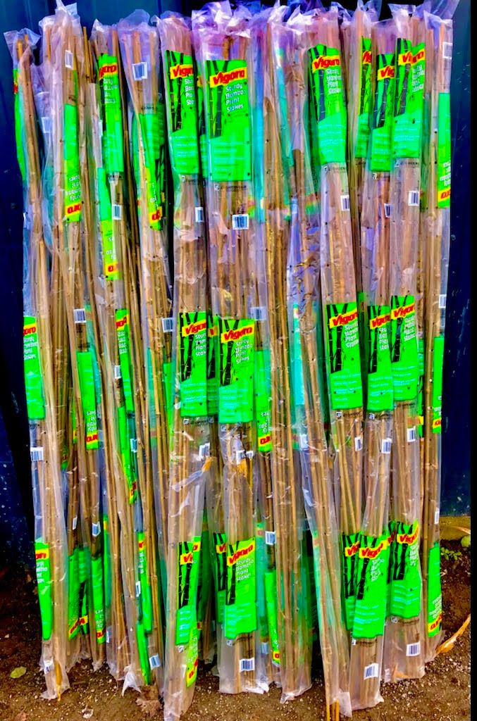 Lot de 180 tuteurs en bambou de 152cm