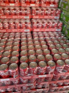 Lot de 240 canettes de coca
