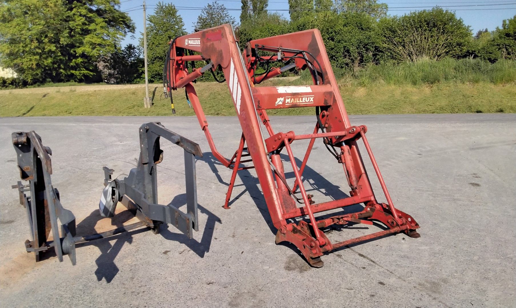 Null 
Used front loader - Brand : MAILLEUX - Type : MX 6000 - Ref : P250522

Ada&hellip;