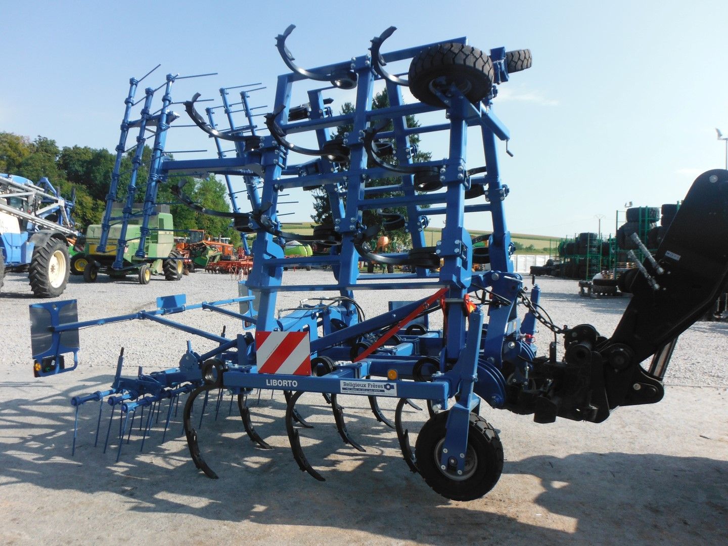 Null 
New stubble cultivator - Brand : RELIGIOUS - Type : Liborto C80/600 -Serie&hellip;