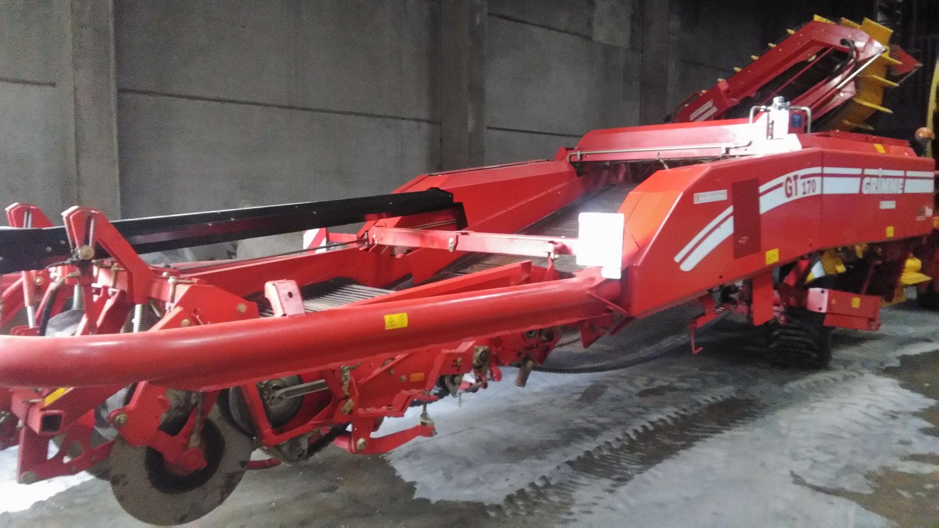 Null 
Potato harvester GRIMME GT 170 from 2011, put into service in 2012, about &hellip;