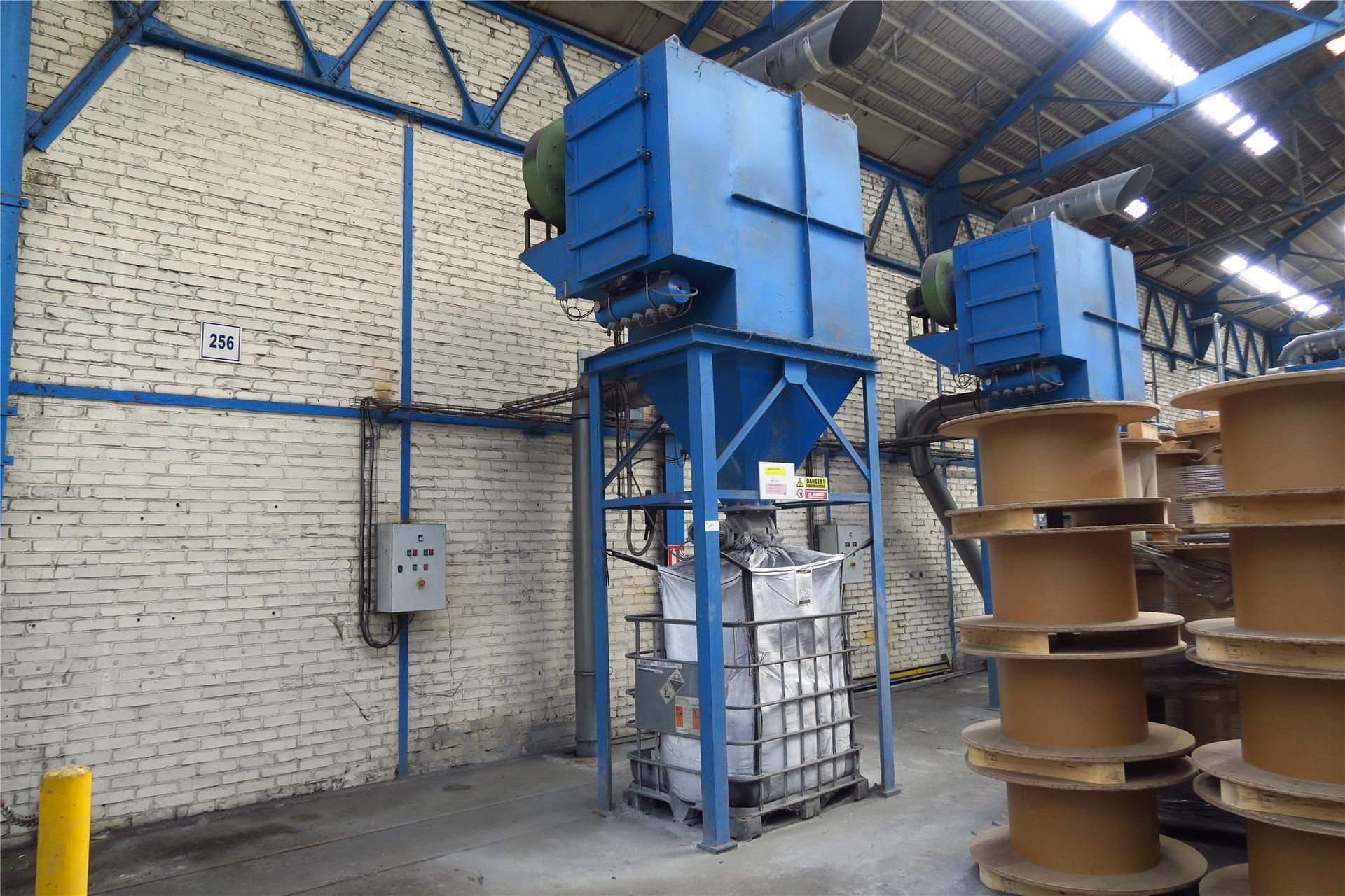 Null Dust collector with no visible brand or type