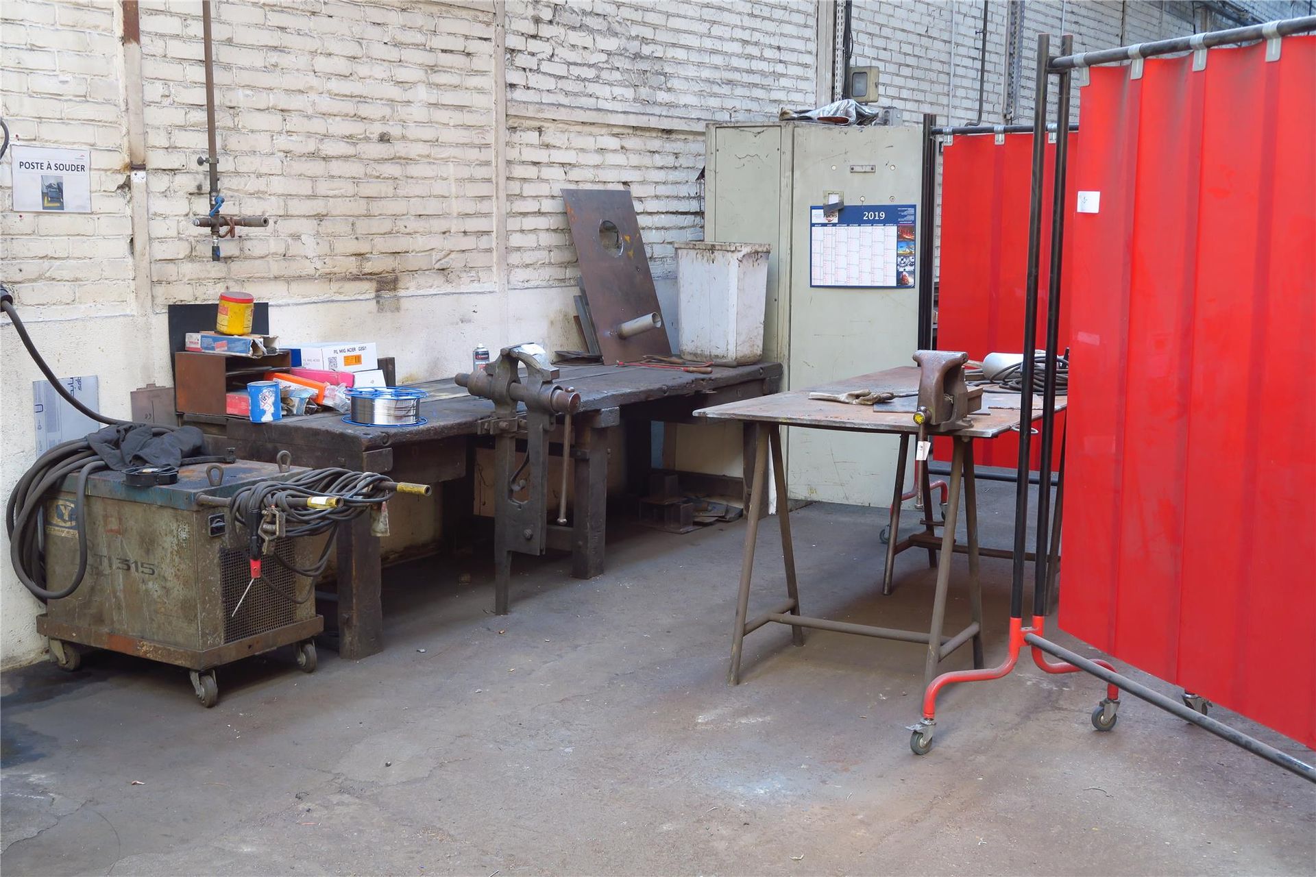 Null Welding cell including : Welding station COMMERCY, mod. TX315, wooden workb&hellip;