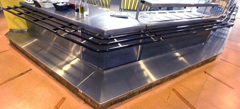 Null 9 LINEAR METERS OF STAINLESS STEEL TRAY PATH LACQUERED BLACK. 11 LINEAR MET&hellip;