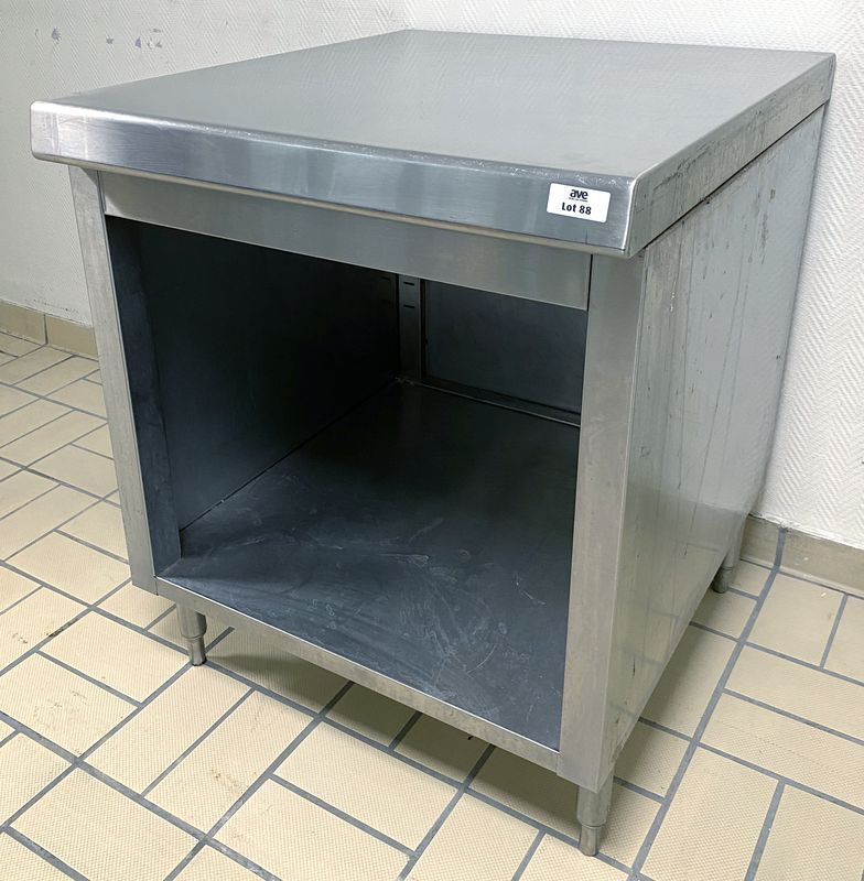 Null STAINLESS STEEL FOOD PREPARATION CABINET OR COUNTER. 92 X 75 X 87 CM.