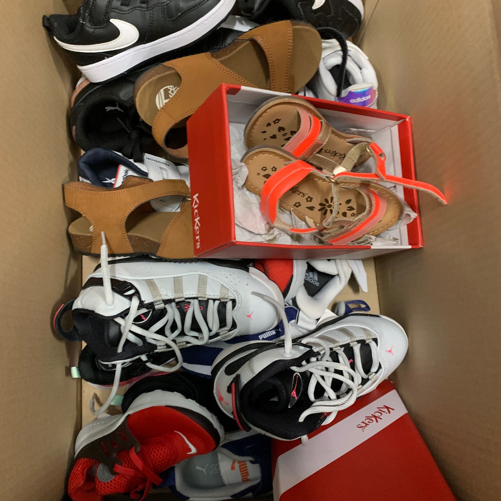 Null Lot of 11 Pairs of various shoes of different brands either ADIDAS, NIKE an&hellip;