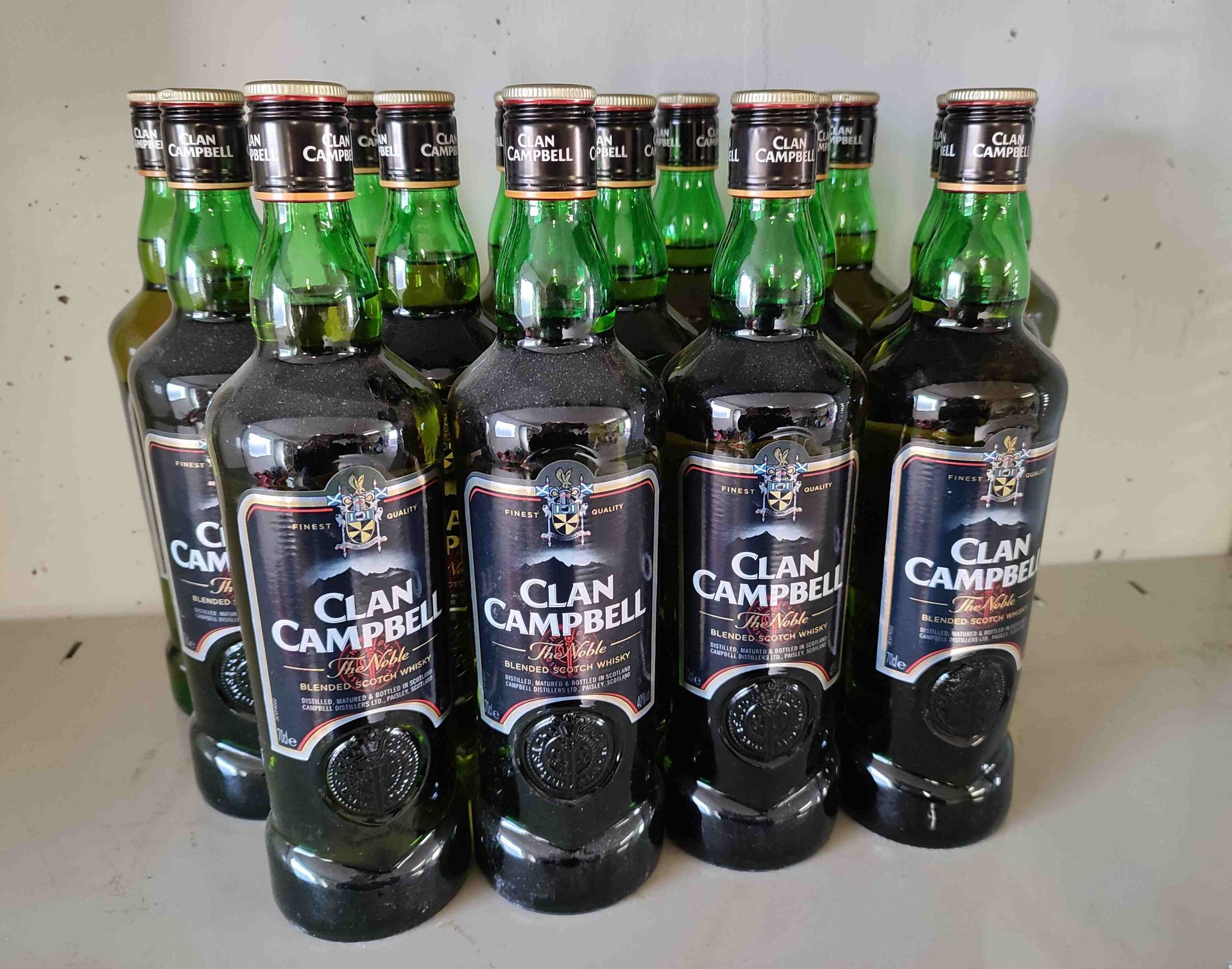 Null 15 bottles of CLAN CAMPBELL whisky, The Noble, 70 cl. 
Place of deposit : D&hellip;