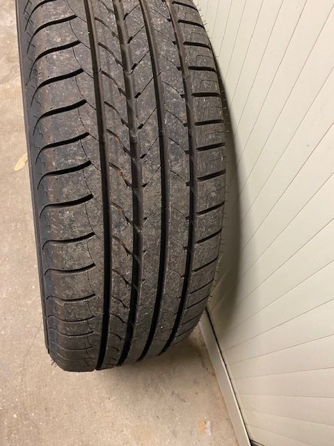 Null 4 summer tires DUNLOP 175/65 R15, new condition (less than 50 km), date of &hellip;
