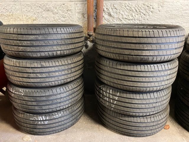 Null 
8 MICHELIN summer tires 195/55R16 91H, new condition (less than 50 km). Da&hellip;