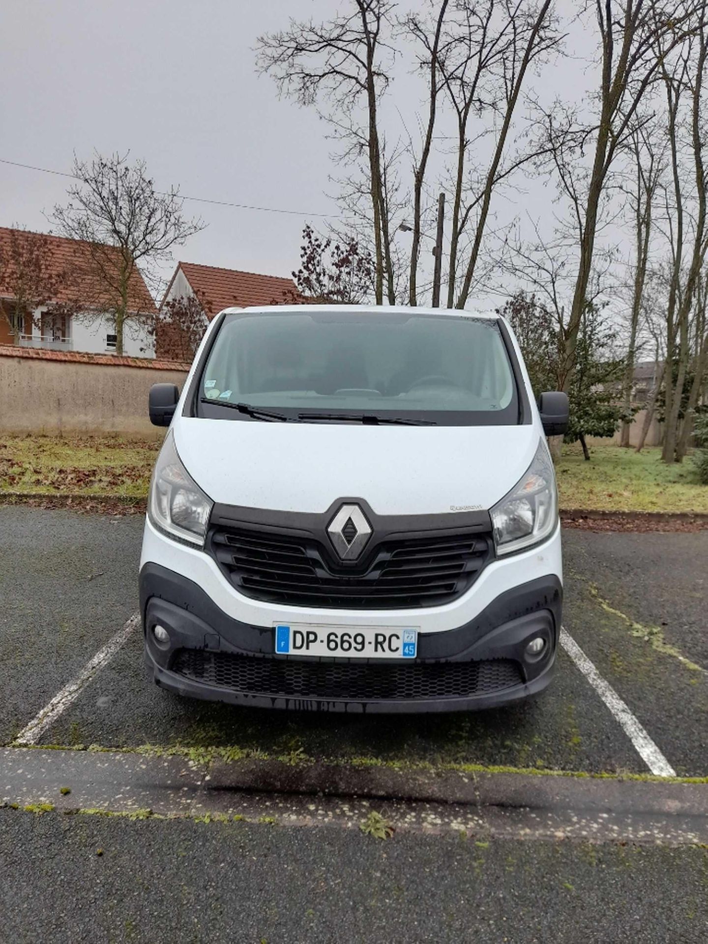 Null [RP] Reserved for automotive professionals.
RENAULT Trafic III L1H1 1.6 Dci&hellip;
