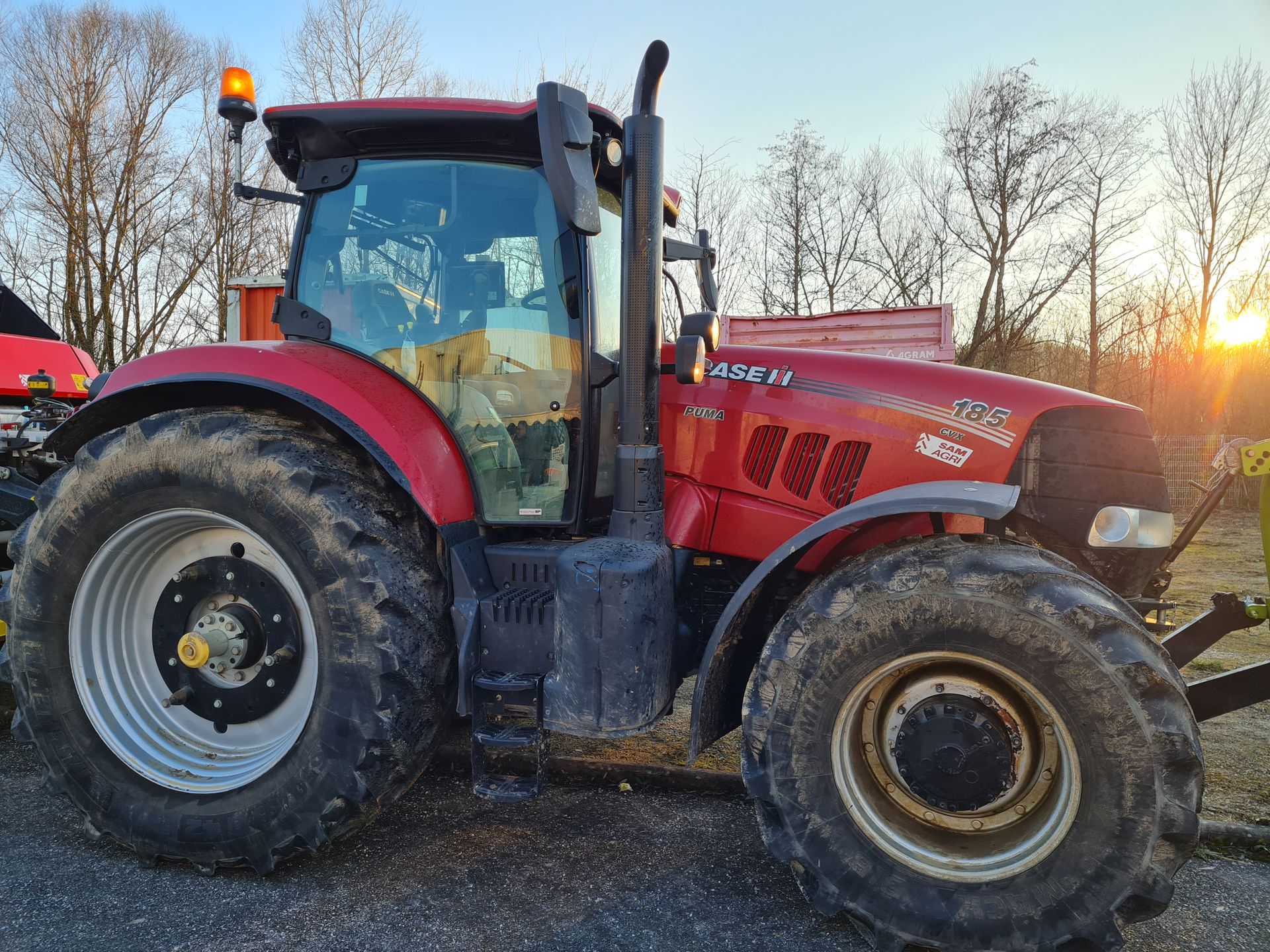 Null Tracteur agricole CASE IH Puma 185, année 2018, 1800 heures, - pré disposit&hellip;