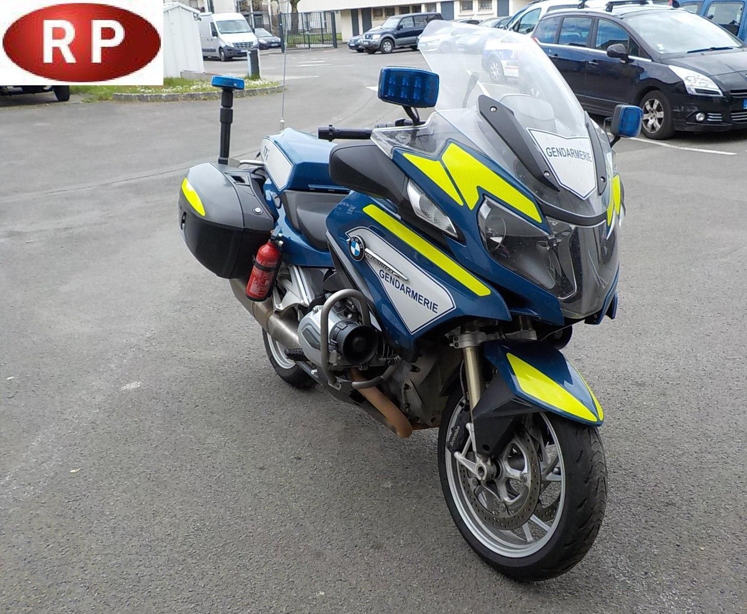 Null [RP] Réservé aux professionnels.
Motocyclette BMW 1200 RT, Essence, imm. EH&hellip;