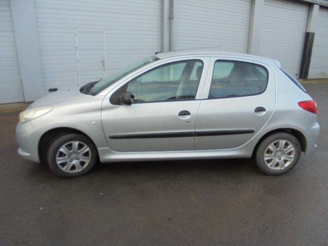 Null [CT] 
	 PEUGEOT 206+ 1.4 HDi Blue Lion 70 cv, Gazole, imm. AT-850-DW, type &hellip;