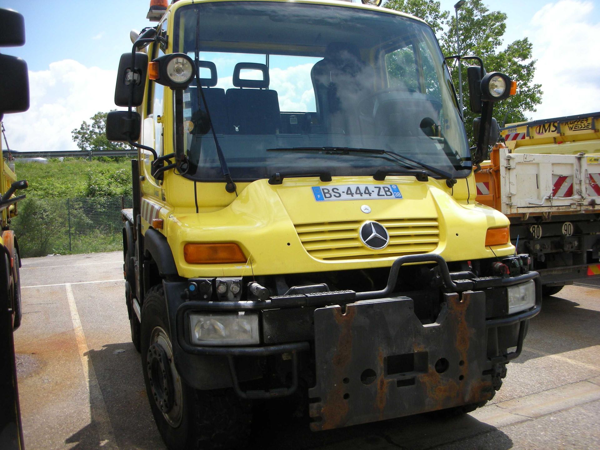 Null [RP] For professionals only

	 MERCEDES BENZ Unimog U400, Diesel, imm. BS-4&hellip;