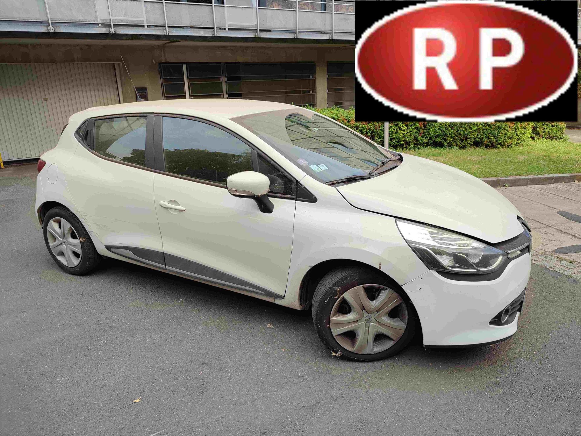 Null [RENAULT CLIO IV 0.9 TCe 12V Energy eco2 90 Euro5 Crit'Air1, Petrol, imm. D&hellip;