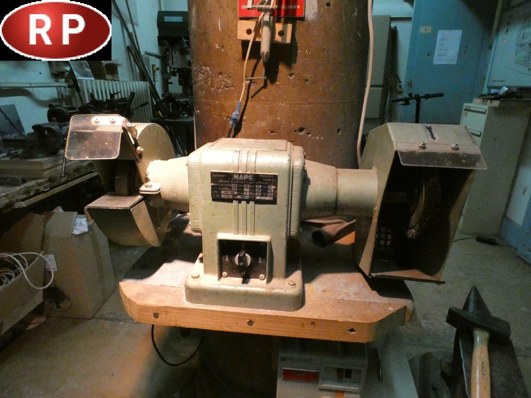 Null NC][RP] MAPE grinding lathe, model unknown, no. 95 203 230, year of commiss&hellip;