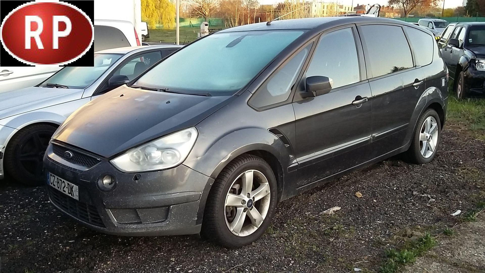 Null [RP] 
	 FORD S-MAX 2.5 i ST 220, Essence, 7 places, imm. CZ-872-DK, type MF&hellip;