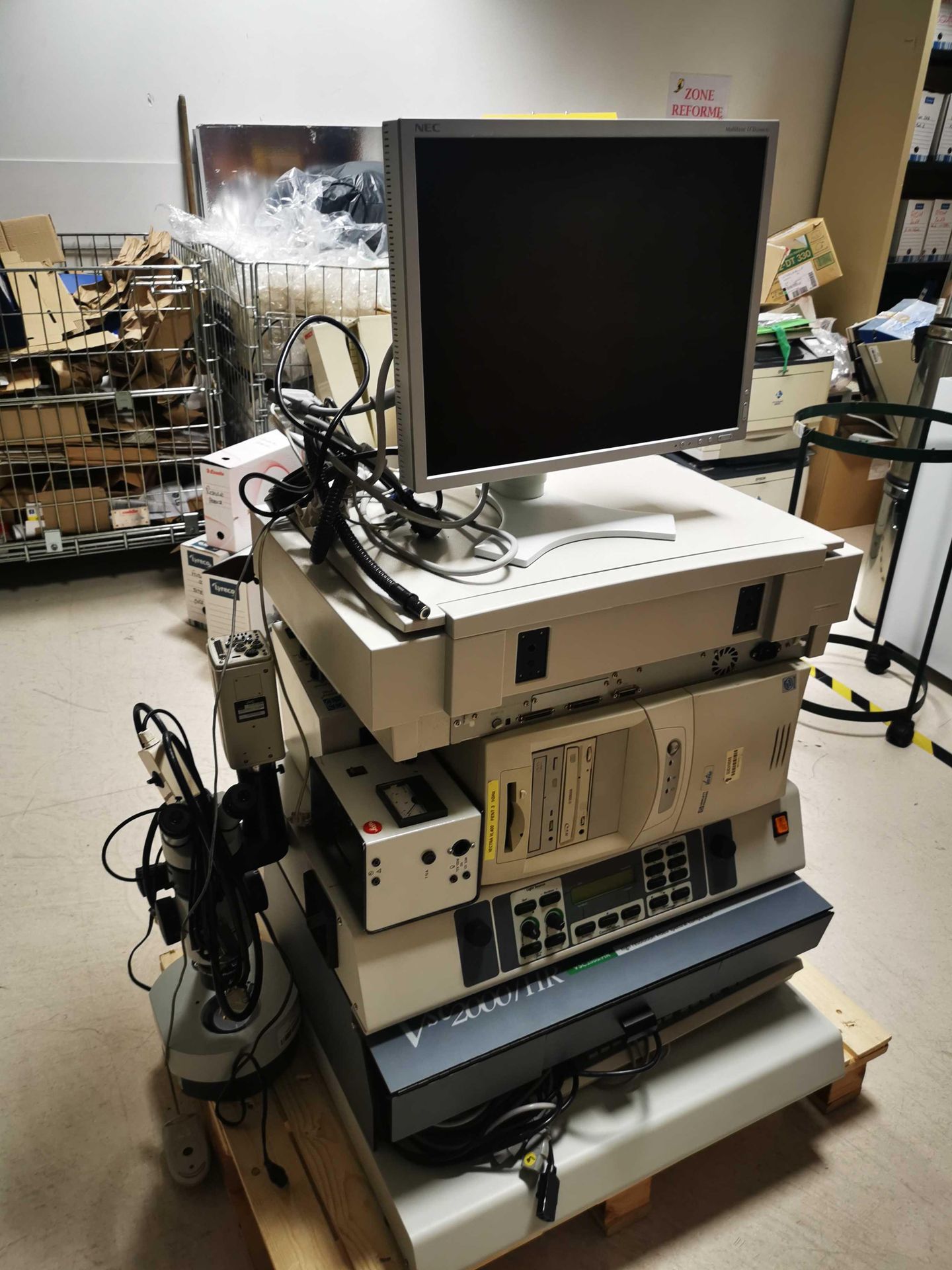 Null 1 batch of H.S analytical equipment including: 
- spectral video analyser 
&hellip;