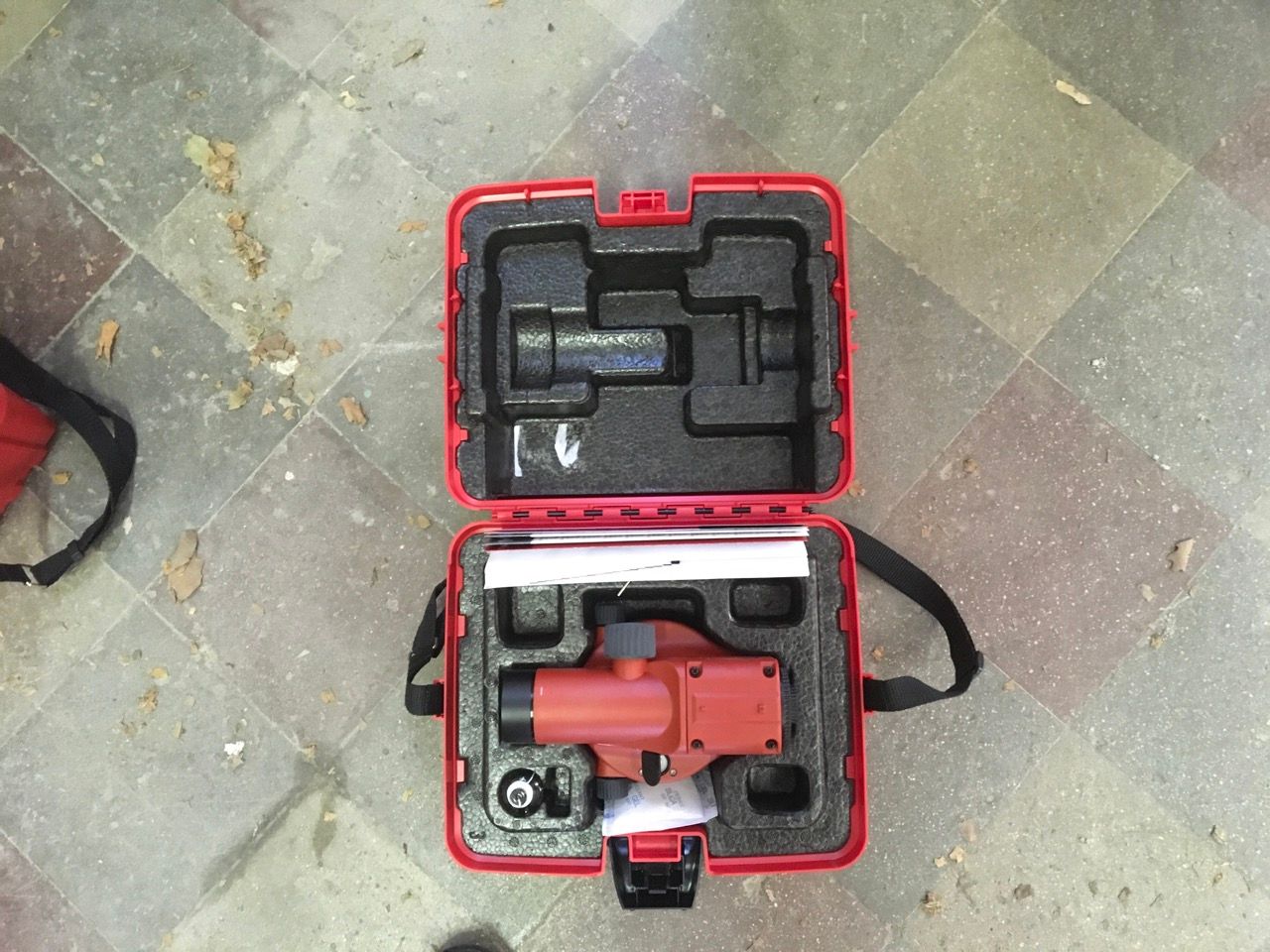 Null 1 Laser HILTI POL15 dans coffret