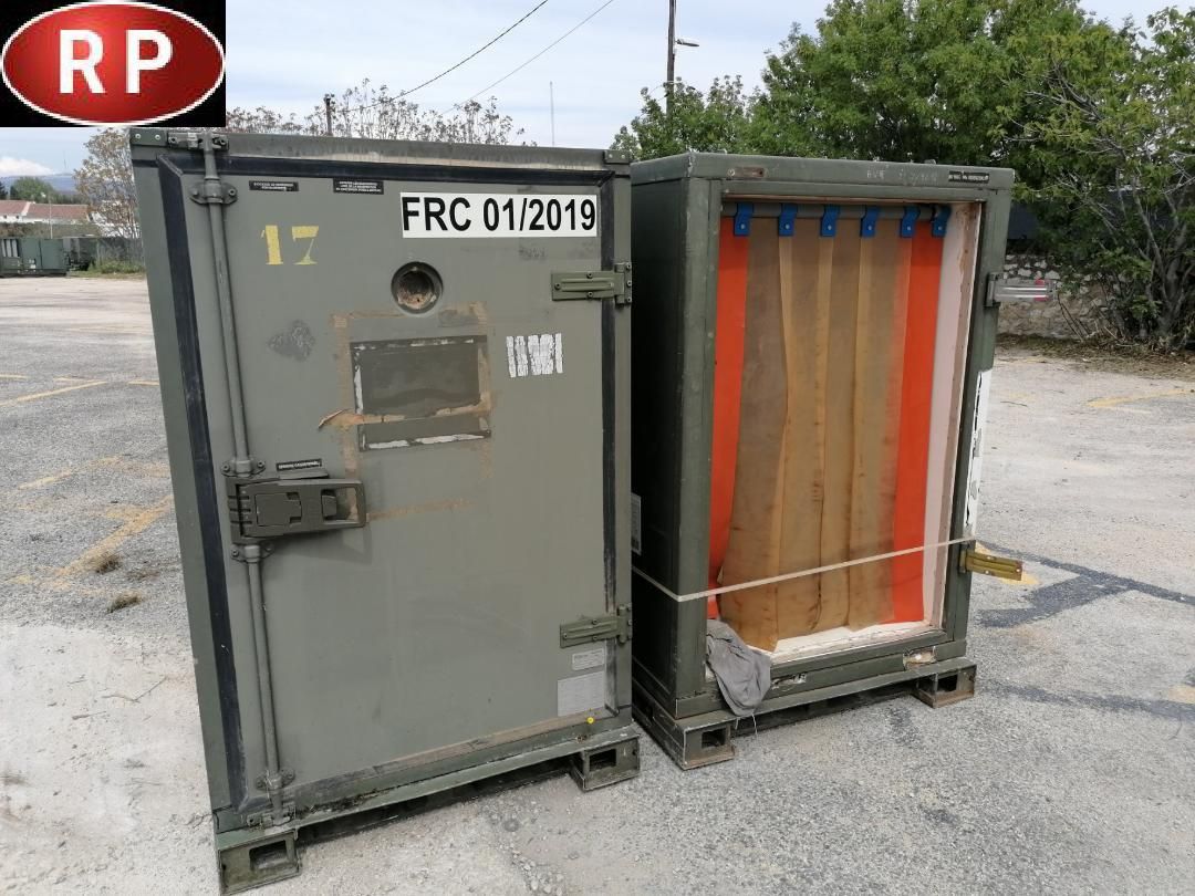 Null RP] ACMH. Set of 2 refrigerated containers 1m3,
unknown working condition: &hellip;