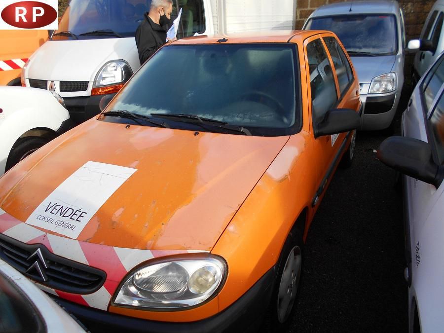 Null [RP] Réservé aux professionnels :
CITROEN Saxo Phase 2 1.1 i 60cv Essence, &hellip;