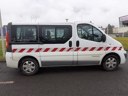 Null [CT] RENAULT TRAFIC Gazole 9 places, imm. DH-887-WG, type M10RENVP390M653, &hellip;