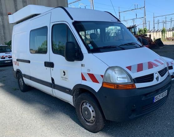 Null [RP] 
Réservé aux professionnels du véhicule

	 RENAULT Master dCi 120, gaz&hellip;