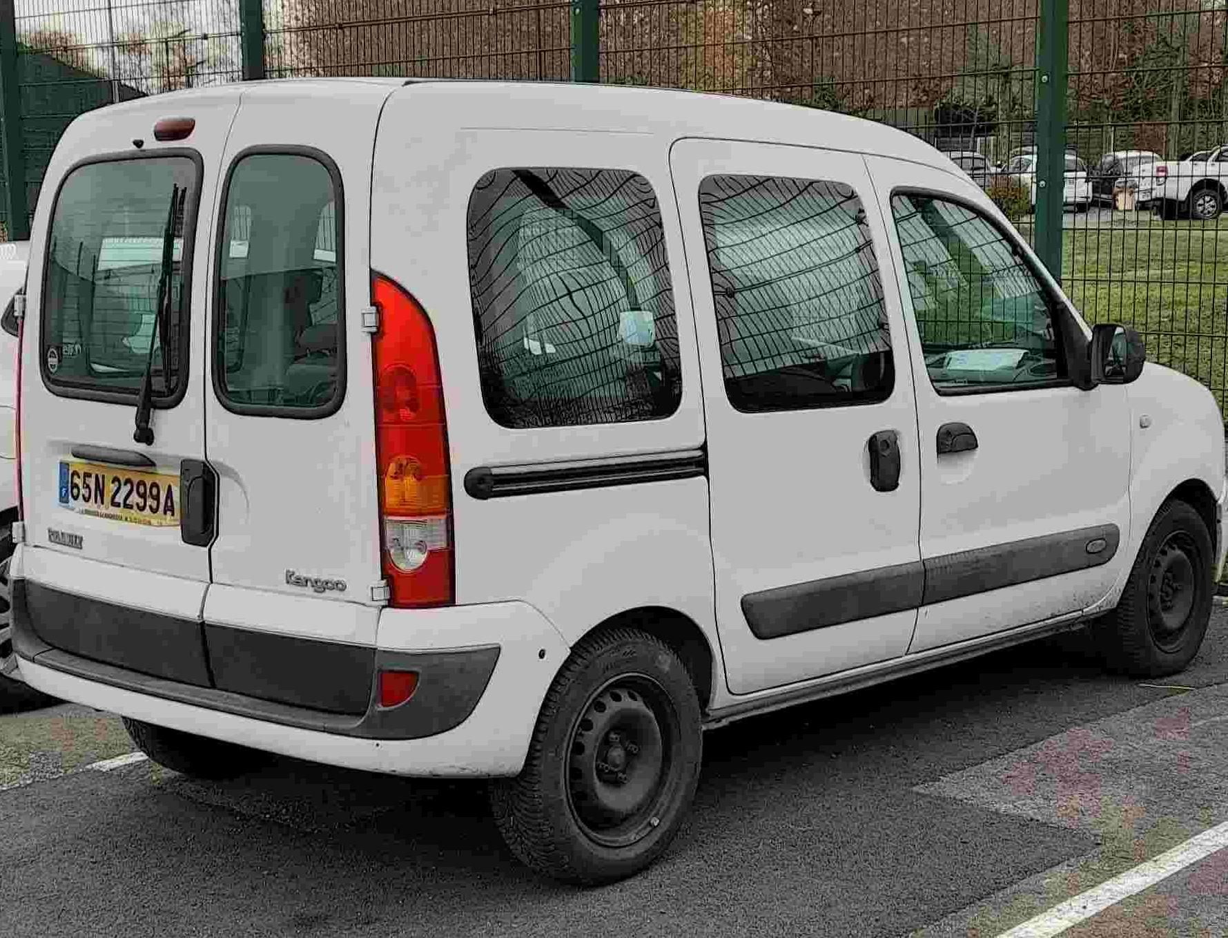 Null [RP][ACI] 
	 
Reserved for vehicle professionals

	 RENAULT Kangoo, diesel,&hellip;